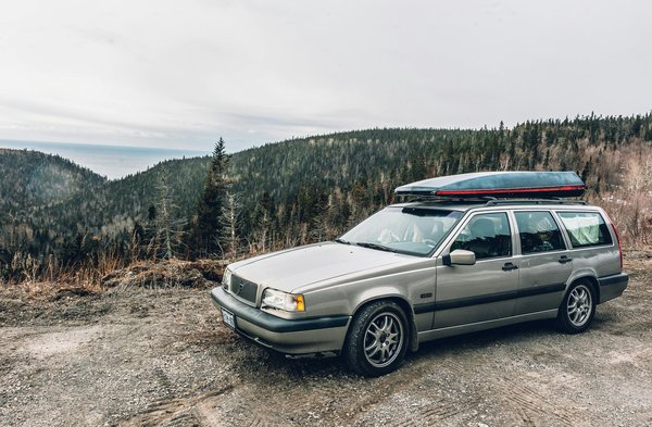 Optimiser l'espace de votre véhicule avec un coffre de toit adapté